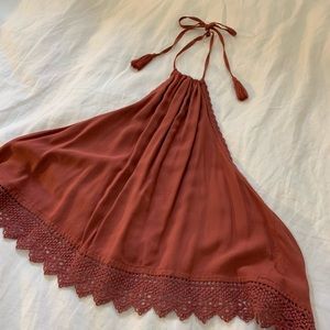 Cute high neck tie-on top!!